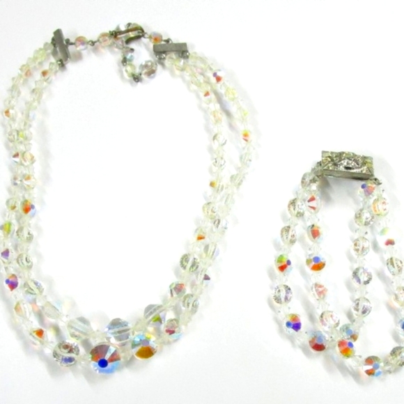 Vintage Set Iridescent Crystal Jewelry - Picture 5 of 7